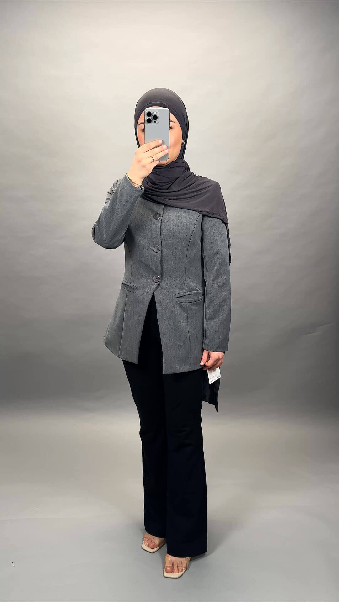 Nisa Blazer Grau