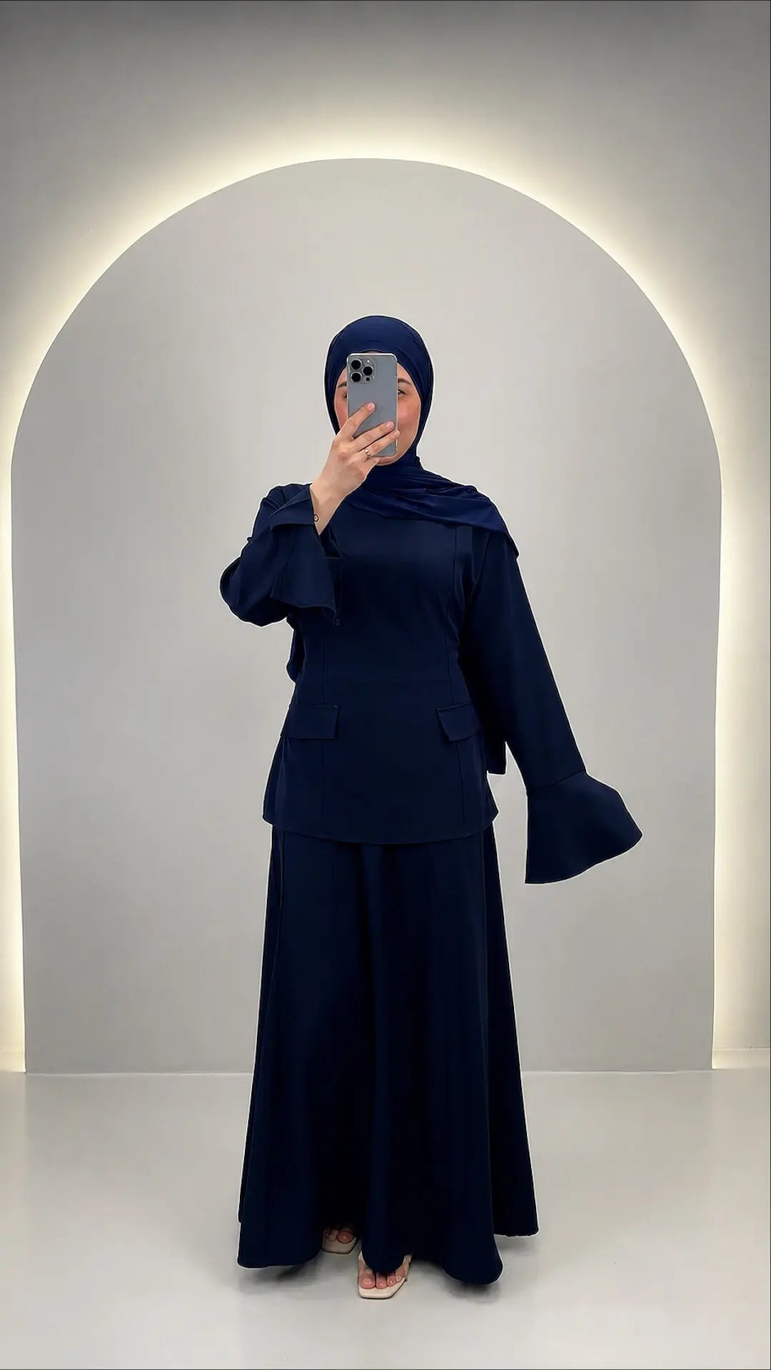 Asnar Outfit