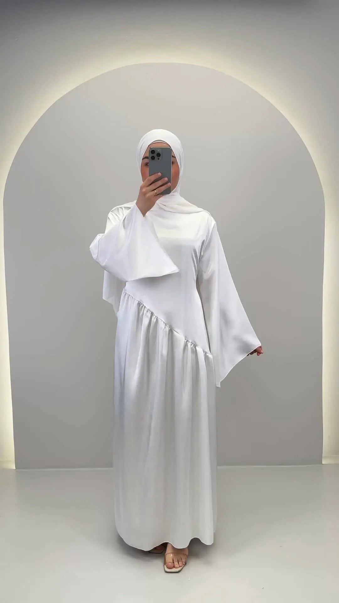 Meslia Evening dress White