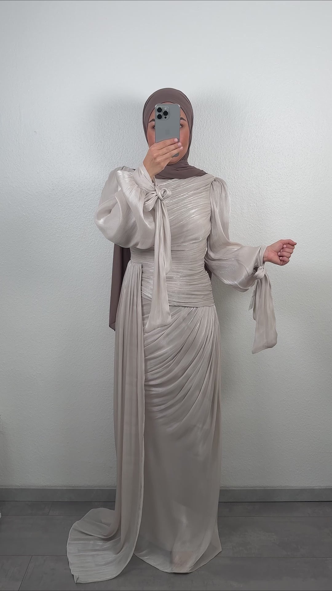 Robe de soirée Dunja beige