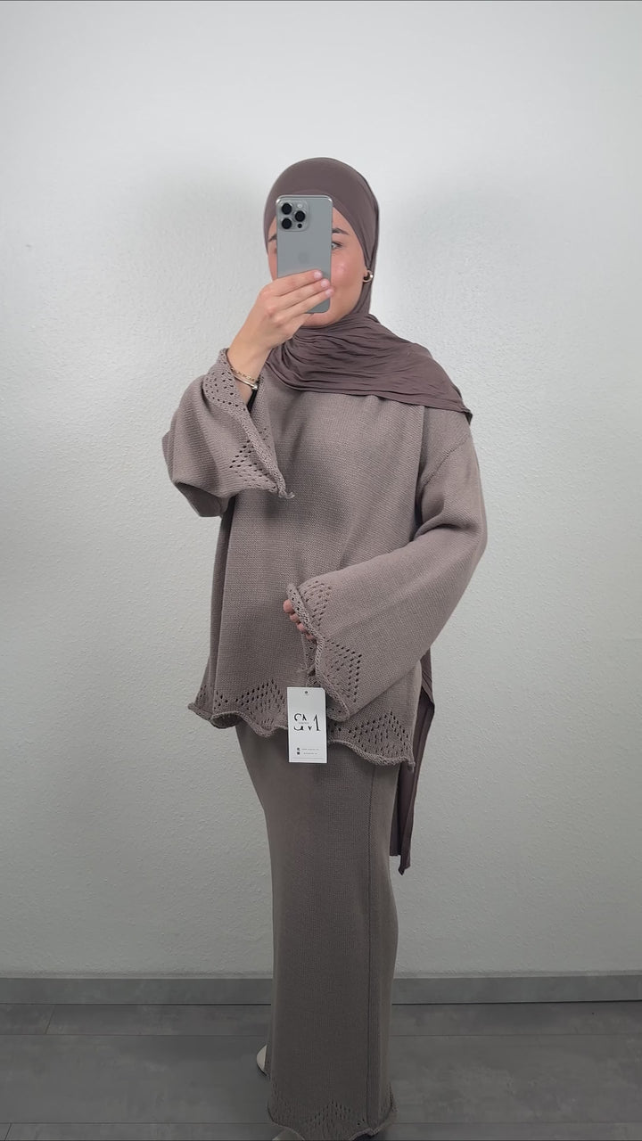 Adin outfit taupe